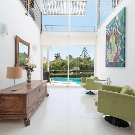 Vistafar , Com Piscina Privada *